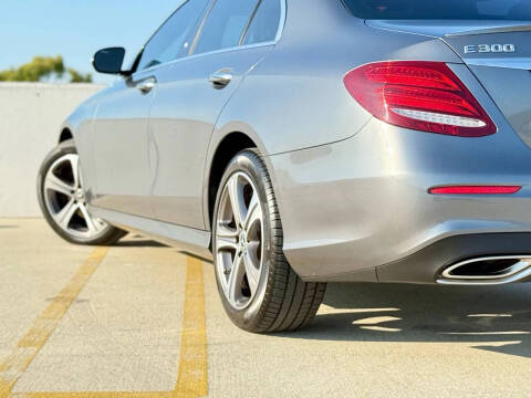 2019 Mercedes-Benz E-Class E 300