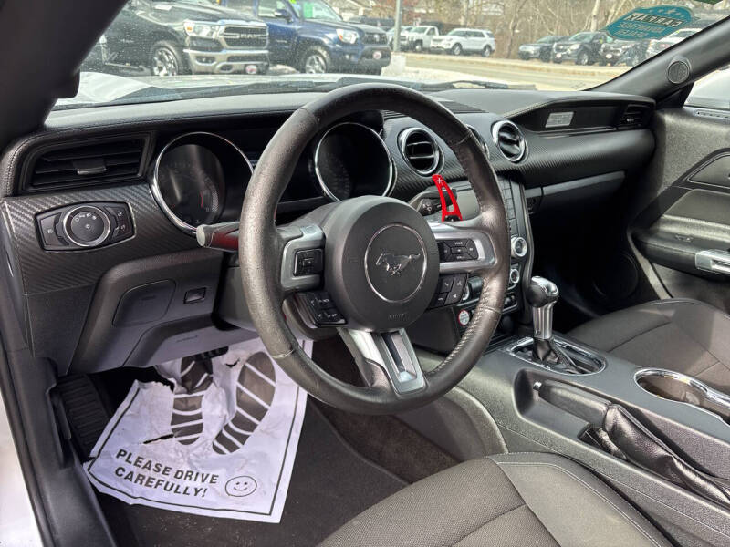 2015 Ford Mustang V6