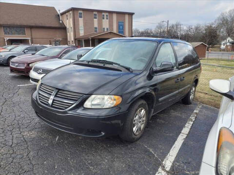 2006 Dodge Grand Caravan for sale at WOOD MOTOR COMPANY in Madison TN