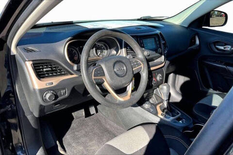 2014 Jeep Cherokee Sport