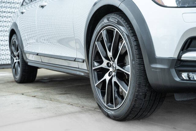 2020 Volvo V90 Cross Country T6