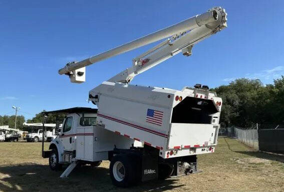 2016 Freightliner M2 106