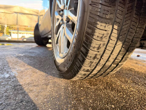 2018 GMC Acadia SLE-2