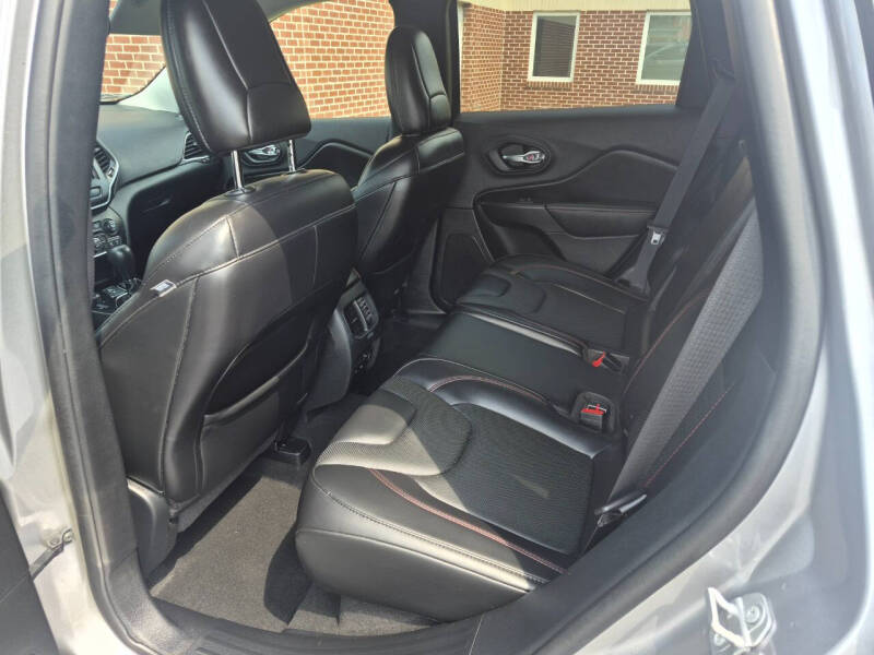 2019 Jeep Cherokee Trailhawk