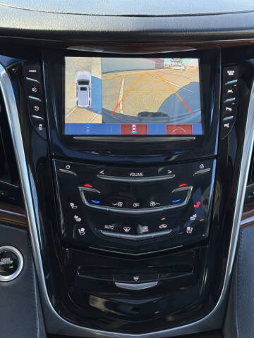2019 Cadillac Escalade ESV Luxury