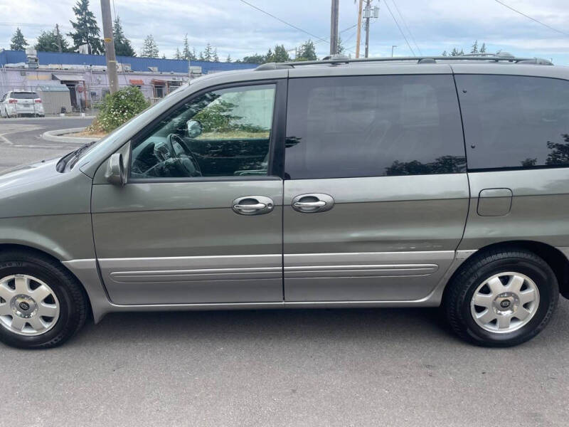 2003 Kia Sedona LX