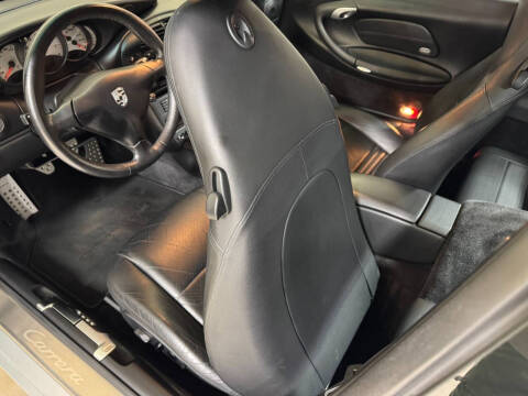 2000 Porsche 911 Carrera