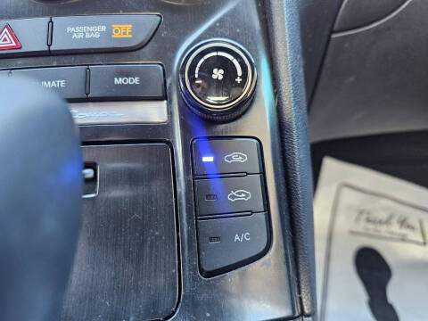 2013 Hyundai Genesis Coupe 2.0T