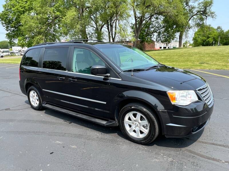 2009 Chrysler Town and Country for sale at Dittmar Auto Dealer LLC in Dayton OH