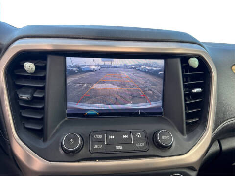 2017 GMC Acadia Denali