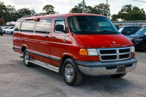2000 Dodge Ram Van 3500 Maxi