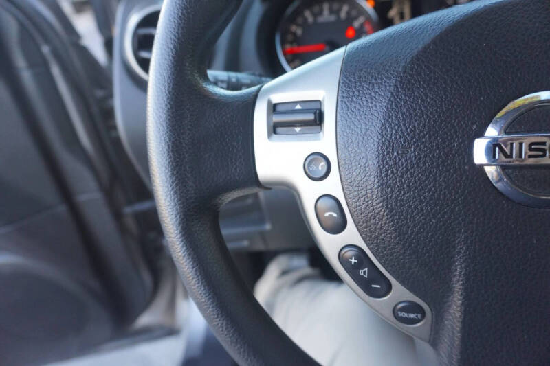 2015 Nissan Rogue Select S