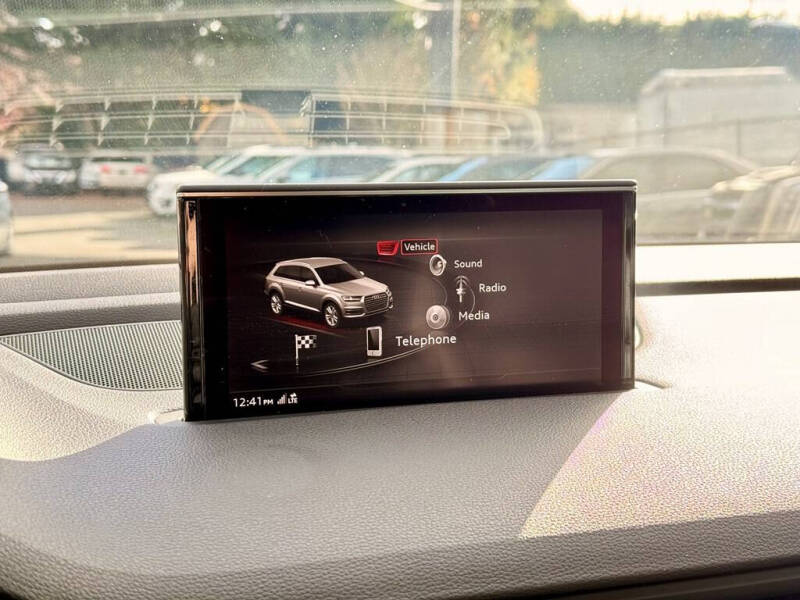 2019 Audi Q7 quattro Premium 55 TFSI