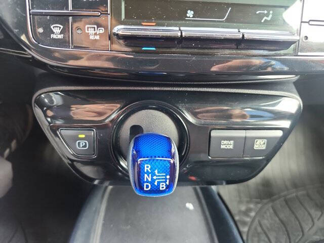 2019 Toyota Prius LE