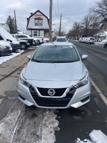 2021 Nissan Versa SV