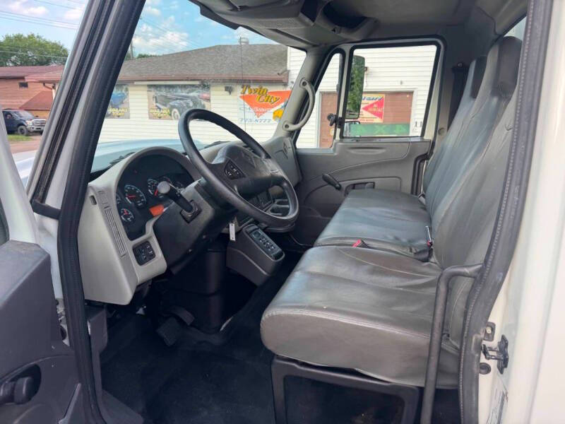 2009 International WorkStar 7300