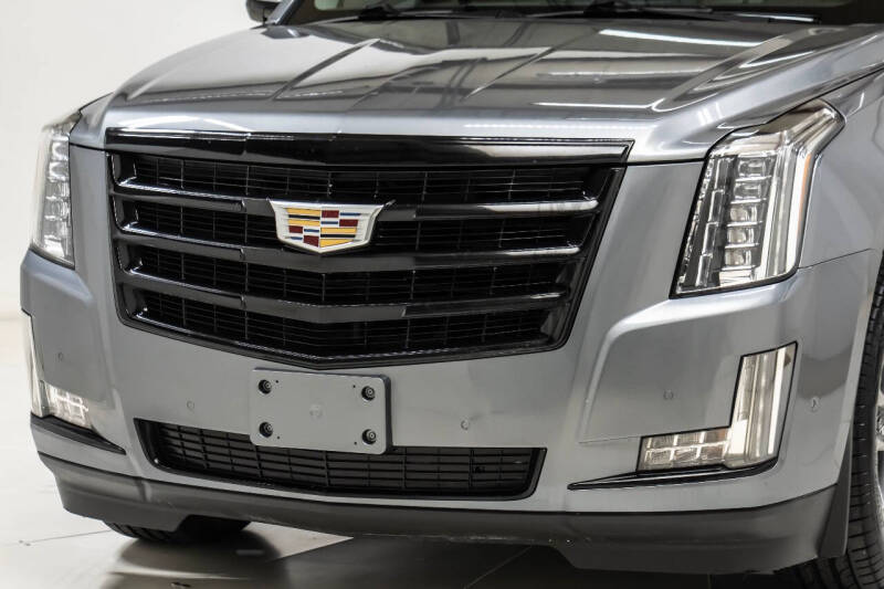 2020 Cadillac Escalade Luxury