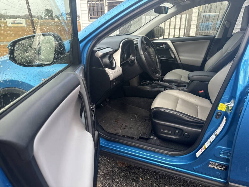 2016 Toyota RAV4 Hybrid Limited