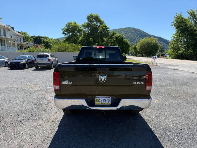 2014 RAM 1500 SLT