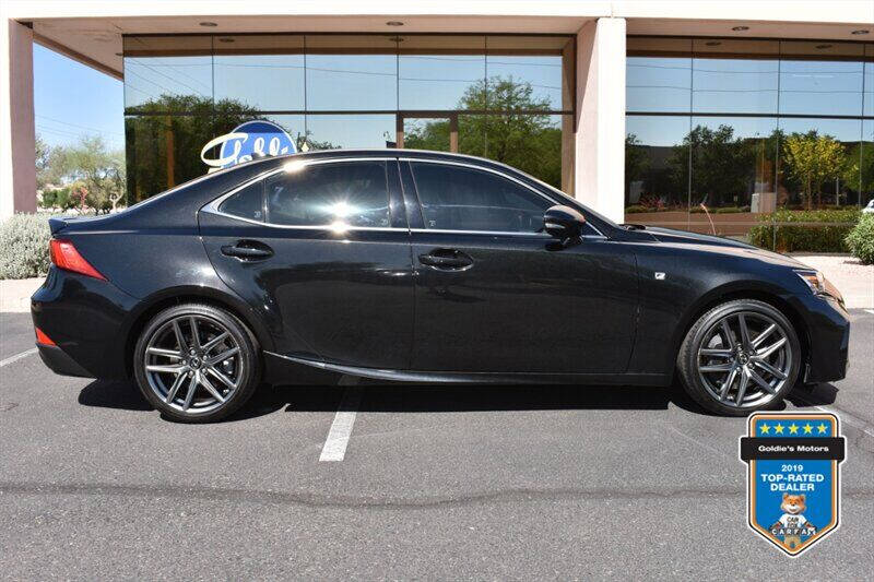 2017 Lexus IS 200t