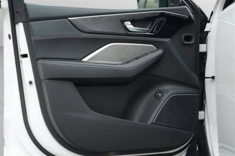 2023 Acura MDX SH-AWD w/Advance