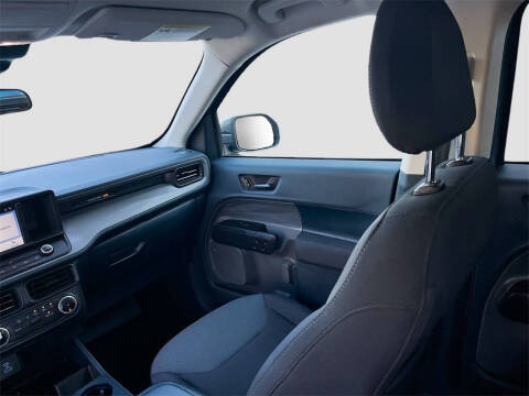 2023 Ford Maverick XL