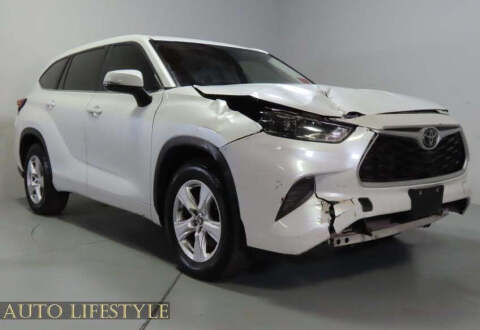 2023 Toyota Highlander L