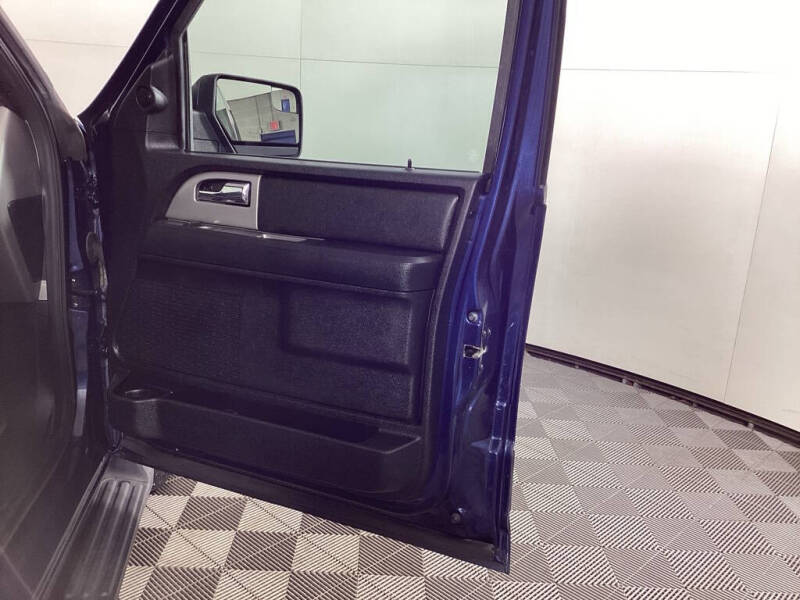 2017 Ford Expedition XLT