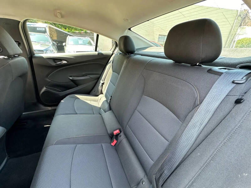 2018 Chevrolet Cruze LS Auto