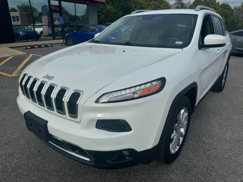 2016 Jeep Cherokee for sale at K & B AUTO SALES LLC in Saint Louis MO