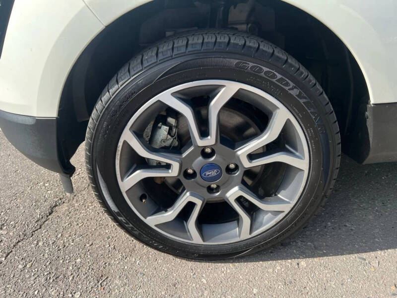 2020 Ford EcoSport SES