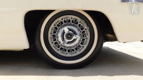 1962 Ford Thunderbird