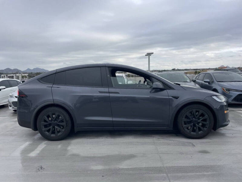 2023 Tesla Model X Standard Range