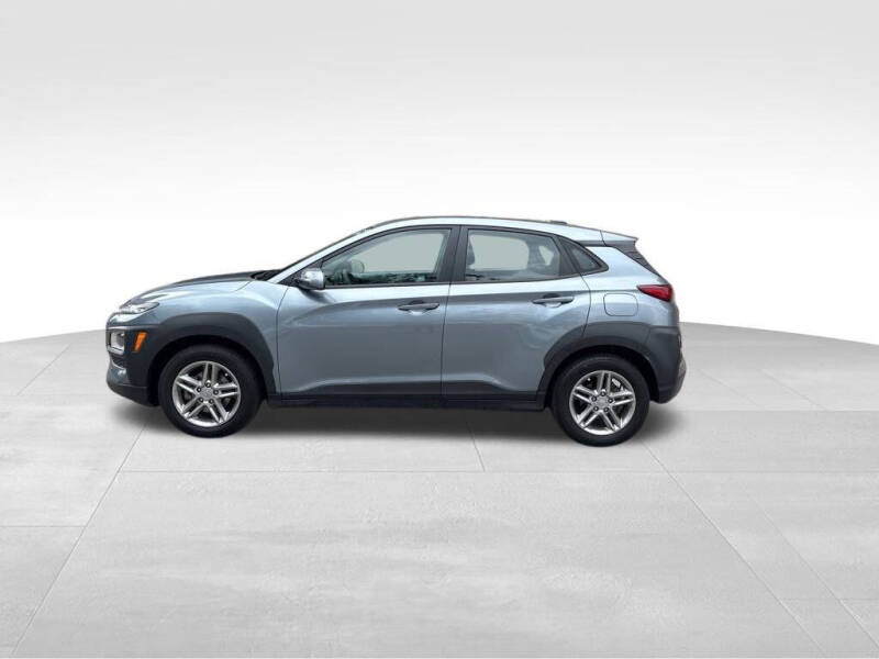 Used 2021 Hyundai Kona SE with VIN KM8K12AA3MU642313 for sale in Maysville, KY