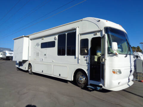 2005 Freightliner XCS Chassis