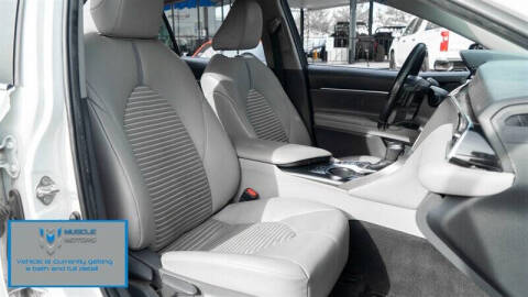 2018 Toyota Camry Hybrid SE