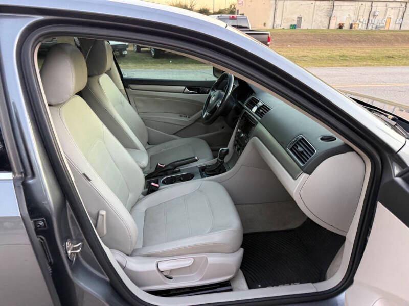 2015 Volkswagen Passat 2.0L TDI SE