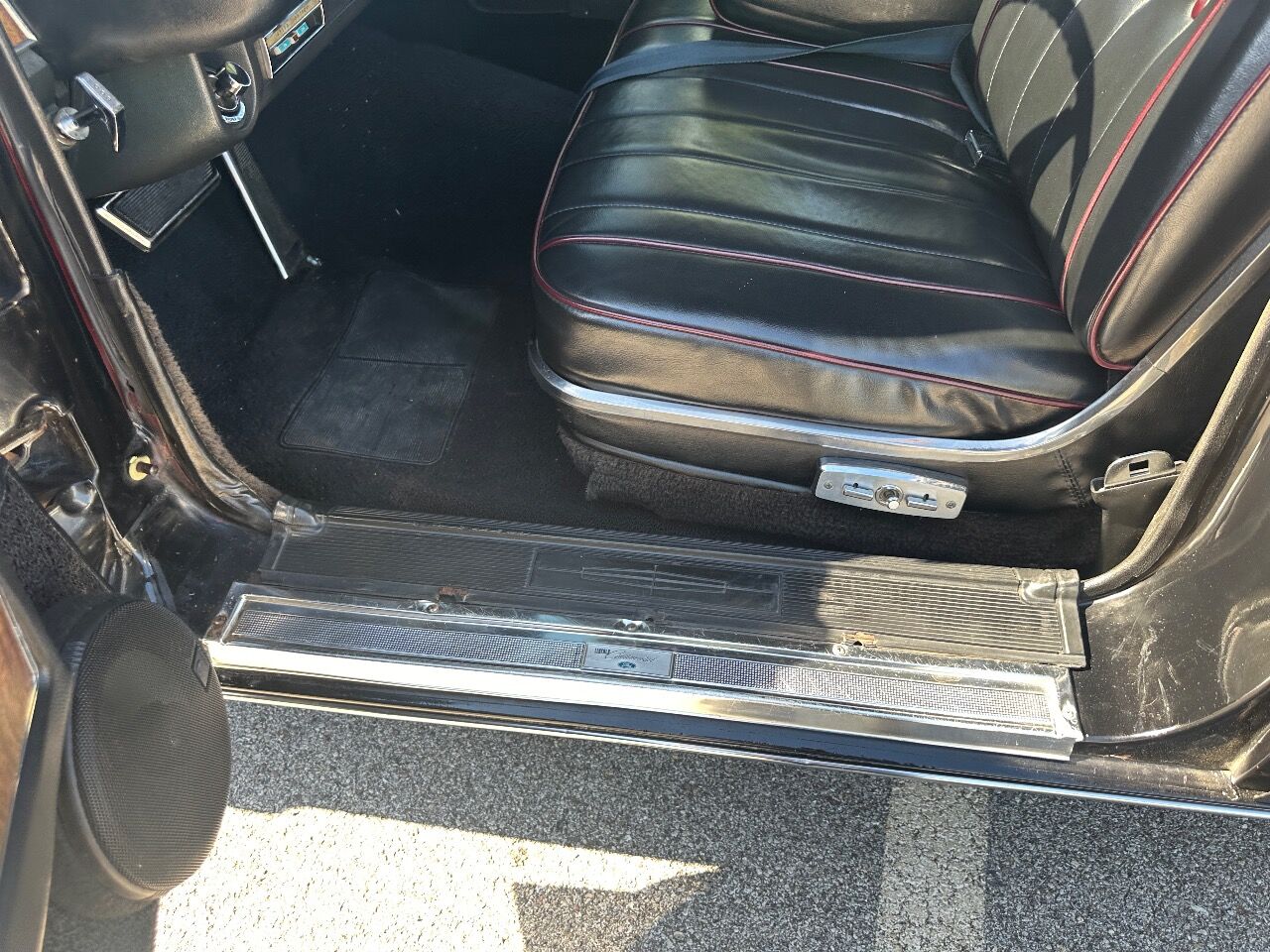 1969 Lincoln Continental 64