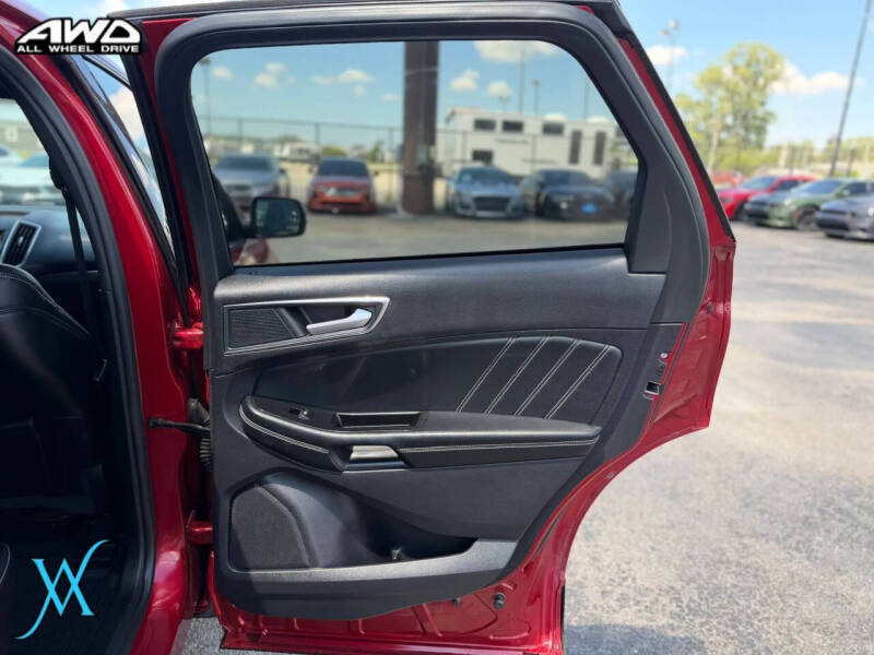 2020 Ford Edge ST
