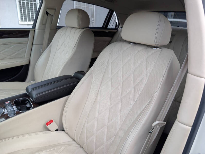 2016 Bentley Flying Spur W12