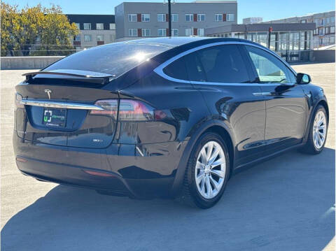 2016 Tesla Model X 90D