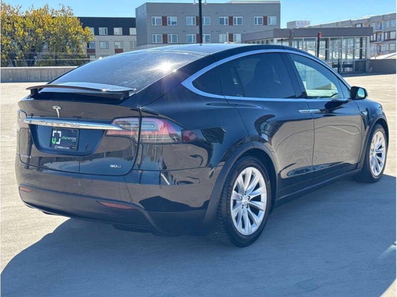 2016 Tesla Model X 90D