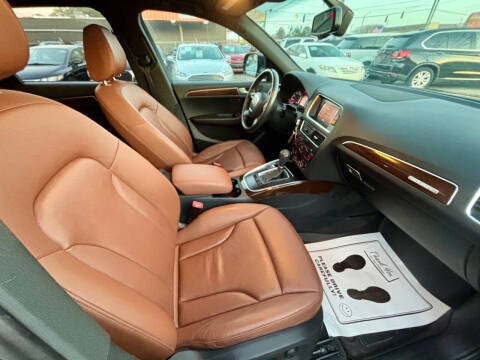 2012 Audi Q5 2.0T quattro Premium Plus