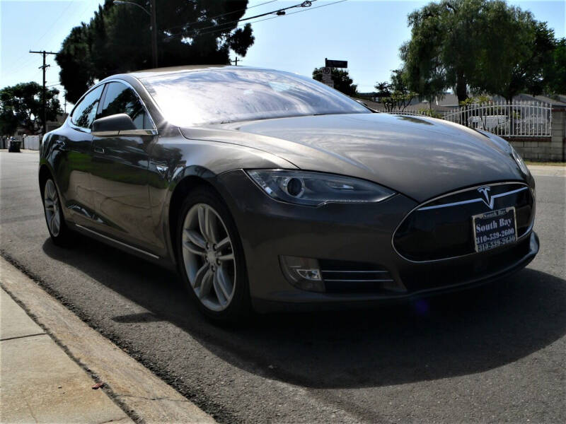 2015 Tesla Model S 70D