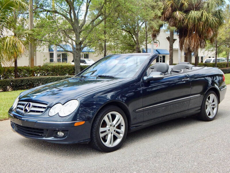 2006 Mercedes-Benz CLK for sale at VE Auto Gallery LLC in Lake Park FL