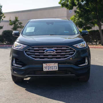 2021 Ford Edge Titanium
