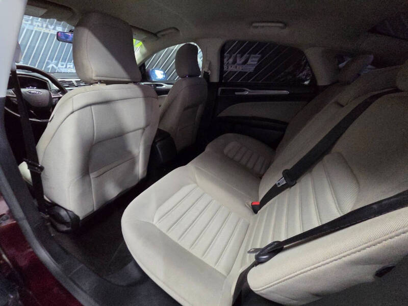 2017 Ford Fusion S