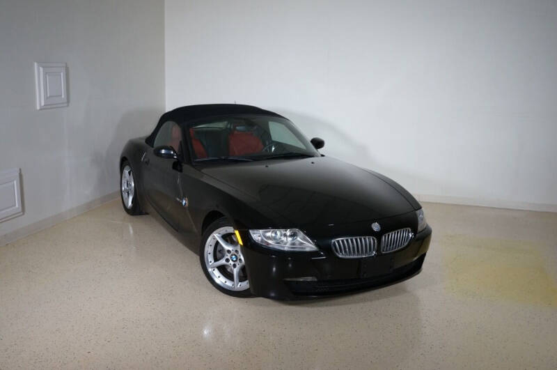 2006 BMW Z4 for sale at TopGear Motorcars in Grand Prairie TX