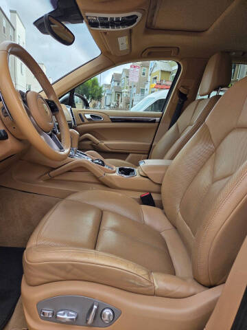 2016 Porsche Cayenne