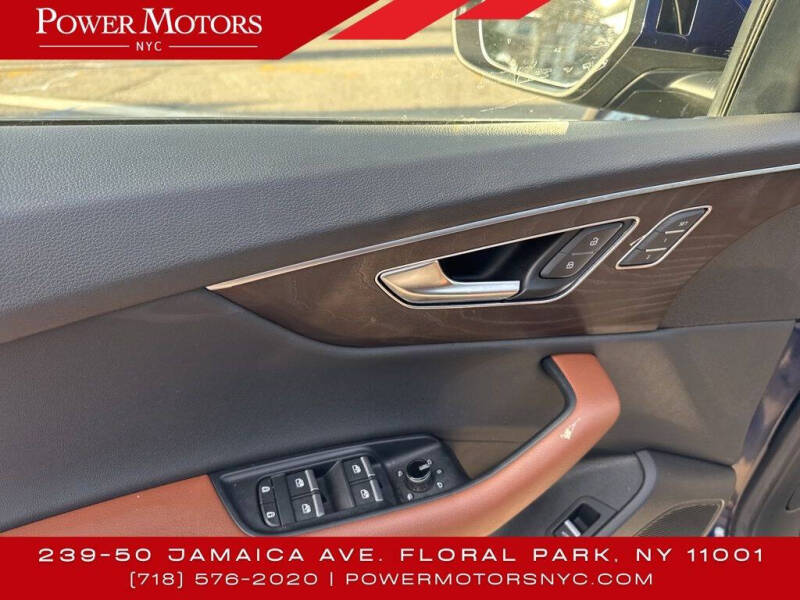 2021 Audi Q8 quattro Premium Plus 55 TFSI